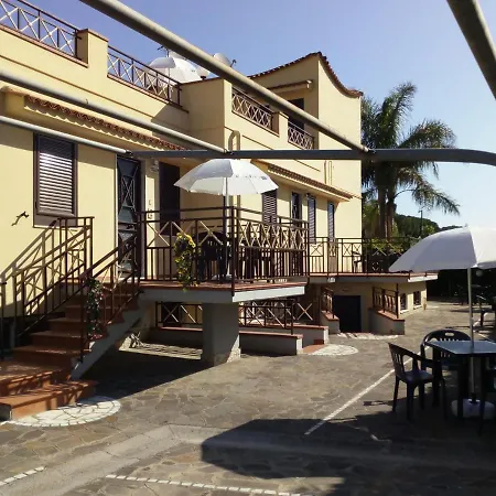 Paeonia Aparthotel